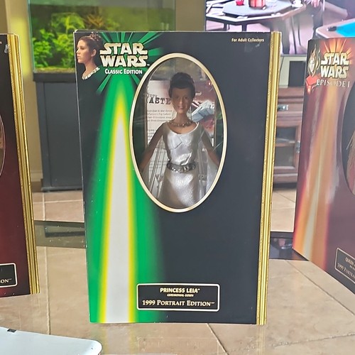 Hasbro star wars princess - star,